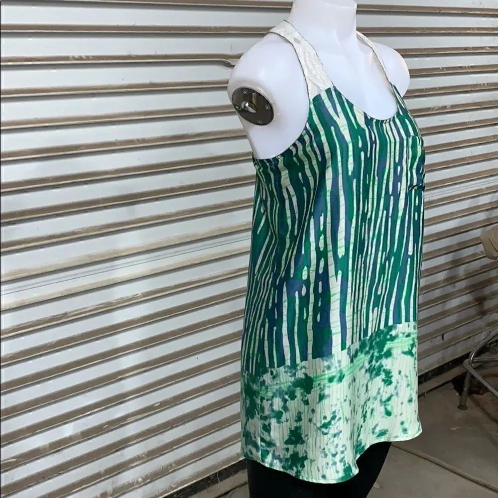 🛍️Collective Concepts lace t back top - Picture 8 of 8